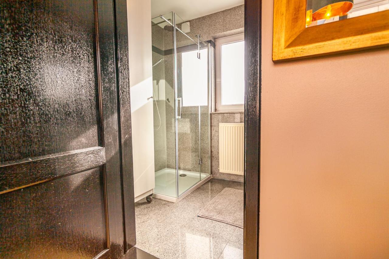 Luxury Suites Boutique By Rikas Hotels Amberes Exterior foto