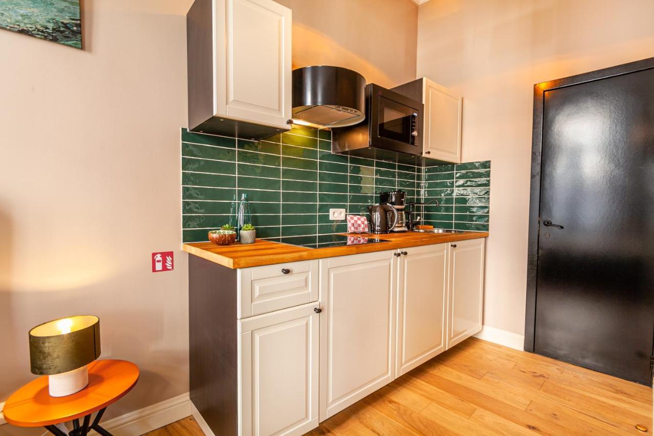 Luxury Suites Boutique By Rikas Hotels Amberes Exterior foto